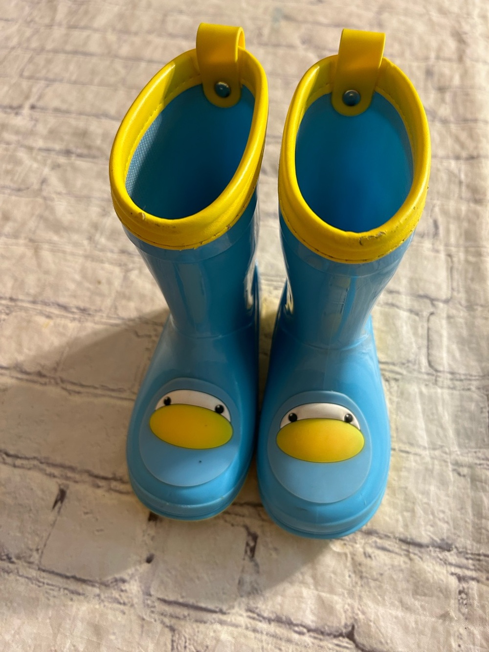 GENTLECHILD RUBBER DUCK RAIN BOOTS BLUE AND YELLOW PULLON SIZE 24 UNISEX STYLE